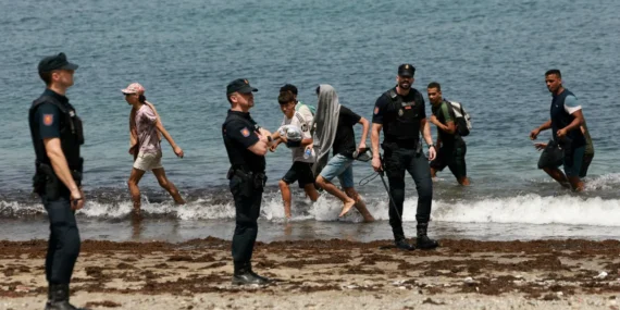 İspanya ve İtalya arasında kriz: Karşılıklı sınır kontrolleri başladı
