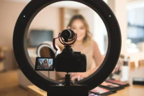 İşsizler rotayı sosyal medyaya çevirdi: TikTok ve YouTube yeni kariyer kapısı oldu 3 Issizler-rotayi-sosyal-medyaya-cevirdi-TikTok-ve-YouTube-yeni-kariyer-kapisi-oldu-featured