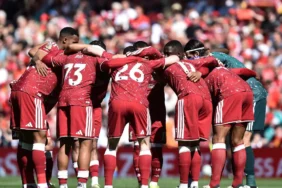 Jeff Bezos Liverpool'a Yatırım Yapıyor: Dev Kulüpte Yeni Dönem 3 Jeff-Bezos-Liverpool8217a-Yatirim-Yapiyor-Dev-Kulupte-Yeni-Donem-featured