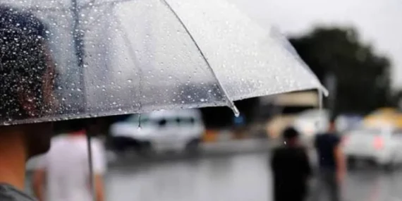 Meteoroloji uyardı: İstanbul'a pazar günü sağanak geliyor