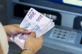 Mevduat Faizi İndirimleri Başladı: Yeni Getiriler Ne Durumda? 4 Mevduat-Faizi-Indirimleri-Basladi-Yeni-Getiriler-Ne-Durumda-featured
