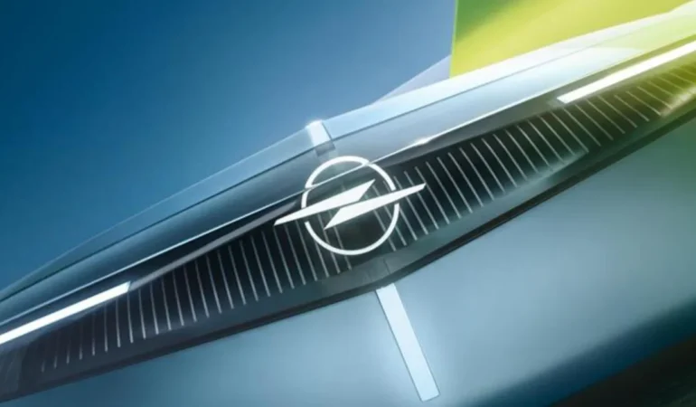 Opel Ağustos fiyat listesini açıkladı: Elektrikli ve hibrit modellerde indirim 6 Opel-Agustos-fiyat-listesini-acikladi-Elektrikli-ve-hibrit-modellerde-indirim-featured