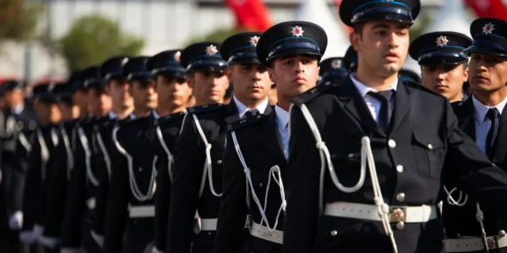 PMYO 3 bin 250 polis öğrencisi alacak! 2026 PMYO başvuru şartları ve tarihleri belli oldu