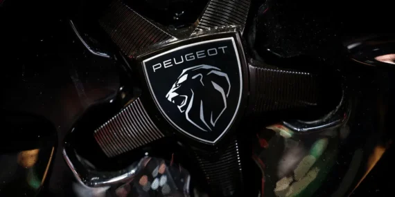 Peugeot Ağustos 2026 fiyat listesi açıklandı! Bu ay yine zam yok, işte model model kampanyalar