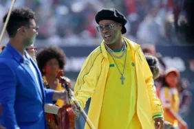 Ronaldinho Monaco'yu Satın mı Alıyor? Yatırım Teklifi Geldi 3 Ronaldinho-Monaco8217yu-Satin-mi-Aliyor-Yatirim-Teklifi-Geldi-featured