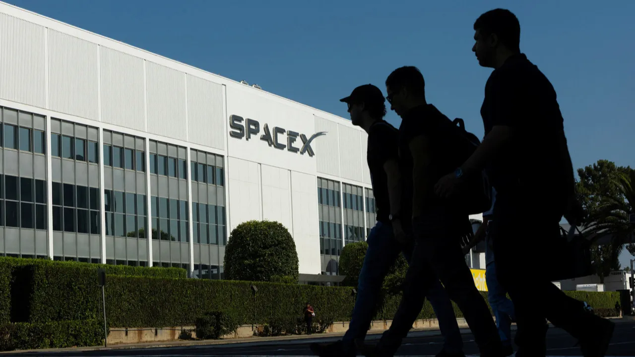 SpaceX-hisselerinde-kritik-donem-Milyarlarca-dolarlik-kilit-acildi-featured