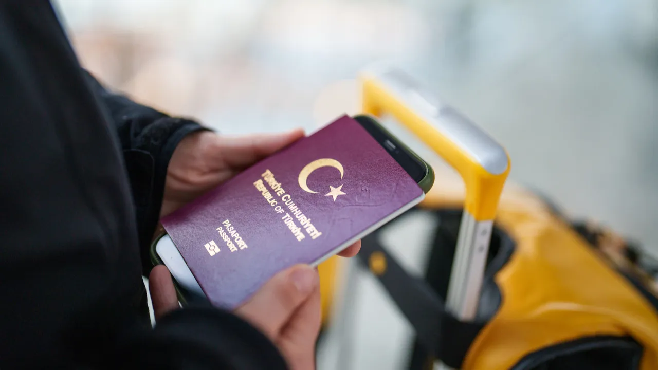 Suriye Diplomatik Pasaport Sahiplerine Vize Muafiyeti 7 Suriye-Diplomatik-Pasaport-Sahiplerine-Vize-Muafiyeti-featured