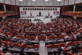 TBMM'de Milli Dayanışma Yasası Oy Çokluğuyla Kabul Edildi 5 TBMM8217de-Milli-Dayanisma-Yasasi-Oy-Cokluguyla-Kabul-Edildi-featured