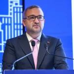 TCMB-Baskani-Karahan-Erzurum039da-is-dunyasi-ve-akademisyenlerle-bir-araya-geldi-featured