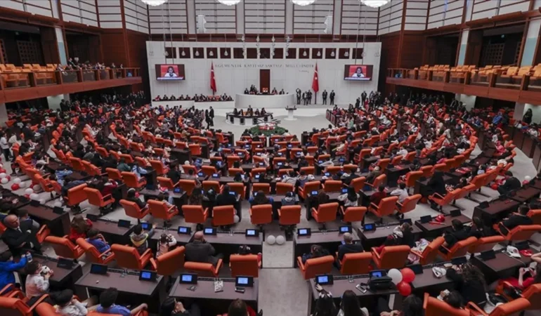 Terörsüz Türkiye yasa teklifi komisyonda kabul edildi 6 Terorsuz-Turkiye-yasa-teklifi-komisyonda-kabul-edildi-featured