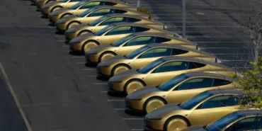 Tesla-Cybercab-ile-Surucusuz-Taksi-Donemini-Baslatiyor-featured