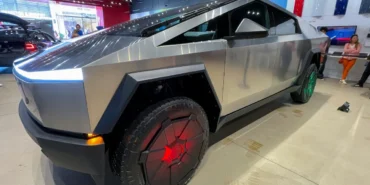 Tesla-Cybertruck-Fiyatlari-Guncellendi-Zamlar-Basladi-featured
