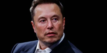 Tesla-Gunes-Enerjili-Cati-Kiremiti-Uretimini-Durdurdu-featured