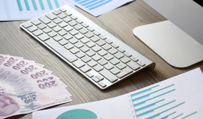 Ticaret Bakanlığı duyurdu: E-ihale yoluyla gümrükte 6 ayda 2,7 milyar liralık gelir sağlandı 1 Ticaret-Bakanligi-duyurdu-E-ihale-yoluyla-gumrukte-6-ayda-27-milyar-liralik-gelir-saglandi-featured