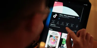 TikTok, Mesajlaşmaya Para Transferi Özelliği Ekliyor 6 TikTok-Mesajlasmaya-Para-Transferi-Ozelligi-Ekliyor-featured