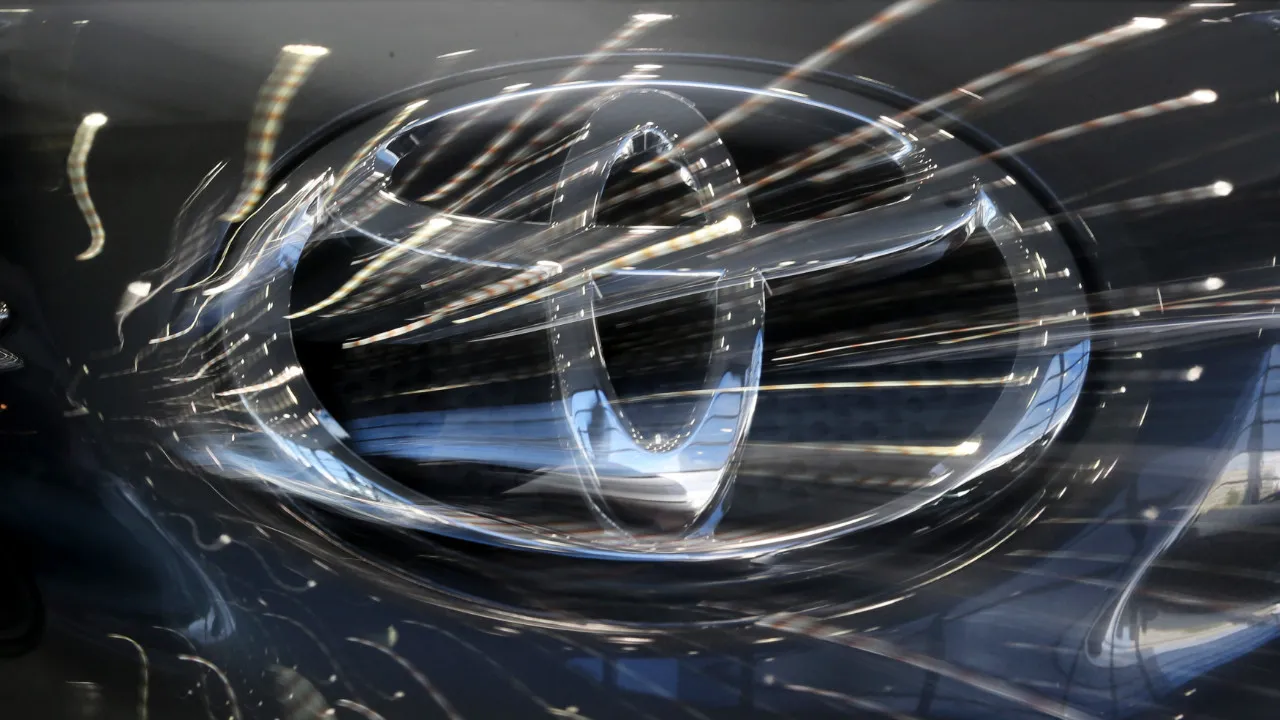 Toyota-RAV4-Turkiye8217de-Yeni-Nesil-ve-Donanim-Detaylari-featured