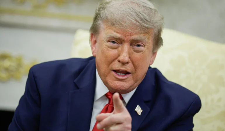 Trump, İspanya'yı işaret etti: 'Bu bir işgal, biz seçilmezsek aynısı bizim başımıza gelecek' 1 Trump-Ispanya039yi-isaret-etti-039Bu-bir-isgal-biz-secilmezsek-aynisi-bizim-basimiza-gelecek039-featured