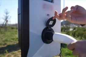 Turkiye-Elektrikli-Arac-Sarj-Tuketimi-Rekor-Kirdi-featured