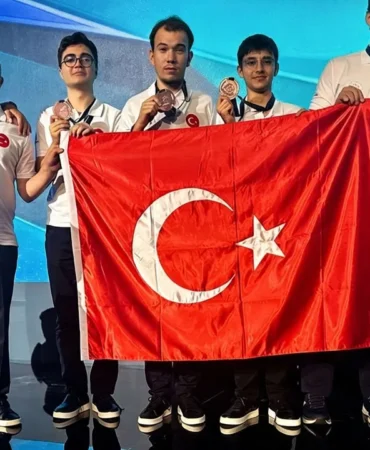 Türkiye ilk kez katıldı, tüm yarışmacıları dereceye girdi: Nükleer Bilim Olimpiyatı'nda 4 madalya 10 Turkiye-ilk-kez-katildi-tum-yarismacilari-dereceye-girdi-Nukleer-Bilim-Olimpiyati039nda-4-madalya-featured