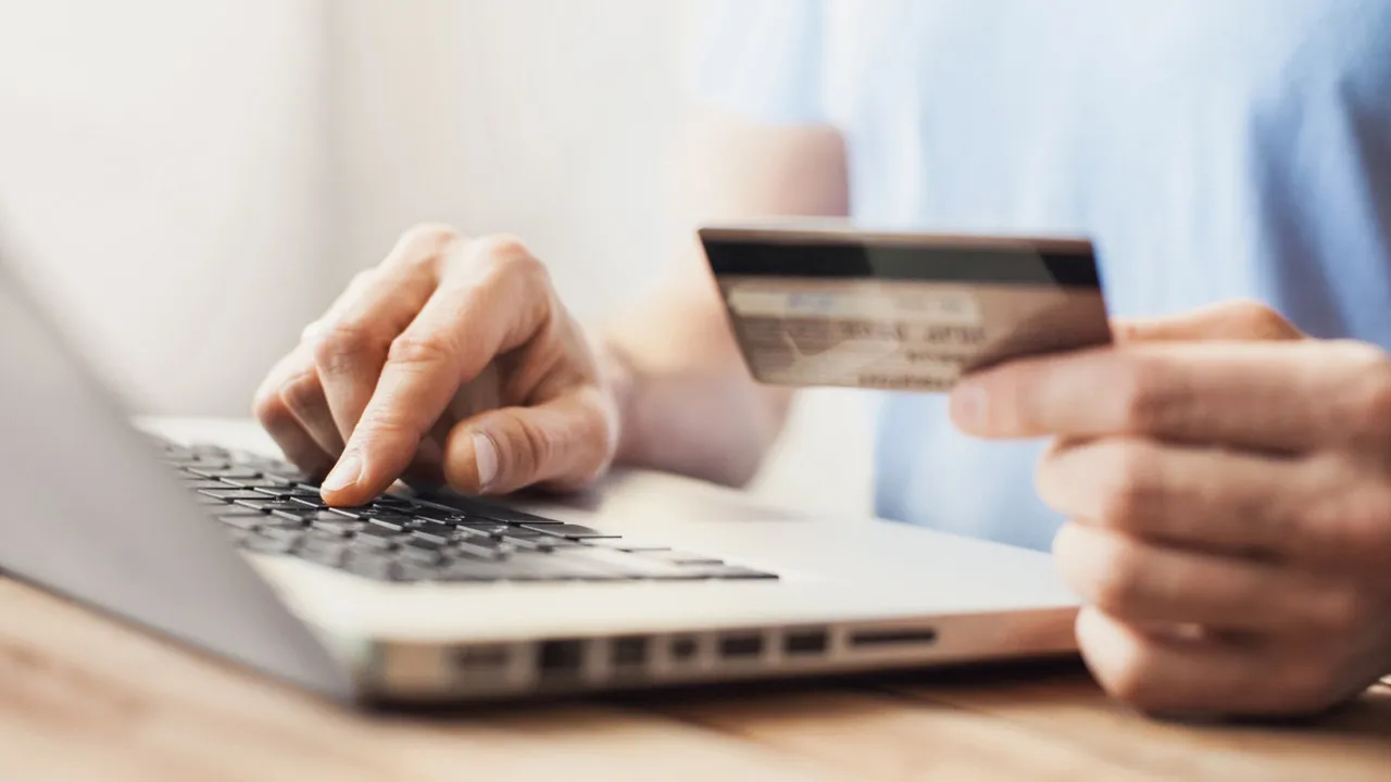 Turkiye039de-internet-bankaciliginda-rekor-Her-4-kisiden-3039u-kullaniyor-featured