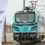 Türkiye'nin Yerli Lokomotifi E5000 Avrupa'ya Açıldı 14 Turkiye8217nin-Yerli-Lokomotifi-E5000-Avrupa8217ya-Acildi-featured