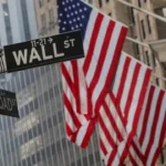 Wall Street'te tarihi kapanış: Dow Jones ve S&P 500 rekor tazeledi 14 Wall-Street039te-tarihi-kapanis-Dow-Jones-ve-SampP-500-rekor-tazeledi-featured
