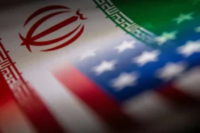 ABD-İran Geriliminde Yeni Safha: Füze ve İHA Saldırıları Tırmanıyor 1 ABD-Iran-Geriliminde-Yeni-Safha-Fuze-ve-IHA-Saldirilari-Tirmaniyor-featured