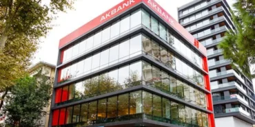 Akbank-Alacak-Satisi-Gelecek-Varlik-Yonetimi-Kazandi-featured