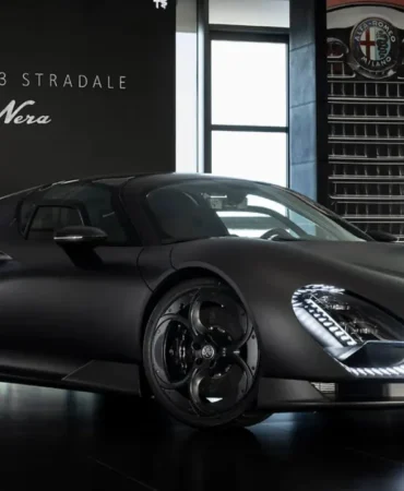 Alfa-Romeo-33-Stradale-8216Perla-Nera8217-Tanitildi-featured