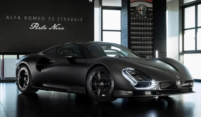 Alfa-Romeo-33-Stradale-8216Perla-Nera8217-Tanitildi-featured