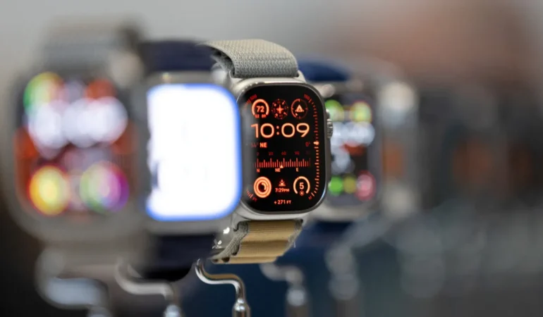 Apple-Watch8217a-Ozel-Yapay-Zeka-iPhone8217dan-Farkli-Yaklasim-featured