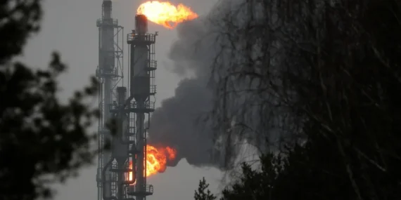 Avrupa Kış Öncesi Doğal Gaz Arayışında Rekabet Artıyor