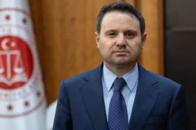 Bakan-Gurlek8217ten-Borsa-Manipulasyonu-Uyarisi-featured