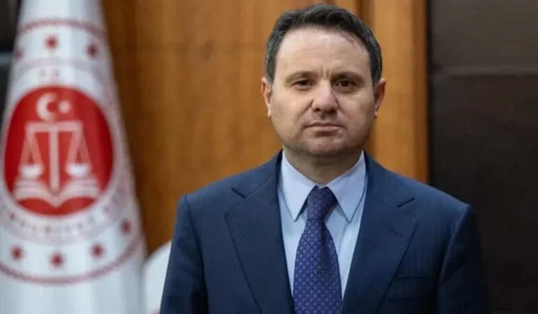 Bakan-Gurlek8217ten-Borsa-Manipulasyonu-Uyarisi-featured