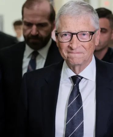 Bill-Gates-Yapay-Zeka-Bolluk-Cagini-Baslatacak-featured