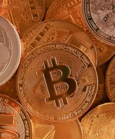 Bitcoin8217de-Yukselis-Clarity-Act-Oylamasi-Yaklasirken-Piyasalar-Umutlu-featured