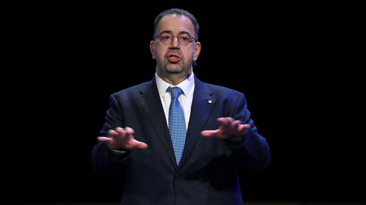 Daron-Acemoglu-Istanbul-Fintech-Week8217te-Finans-Sektorune-Seslenecek-featured