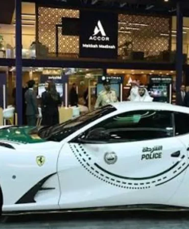 Dubai Polisi'nin Mansory Ferrari'si Görücüye Çıktı 9 Dubai-Polisi8217nin-Mansory-Ferrari8217si-Gorucuye-Cikti-featured