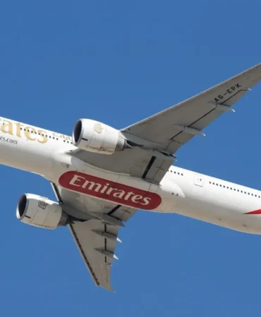 Emirates-Yaz-Sezonunda-Rekor-Yolcu-Tasidi-featured