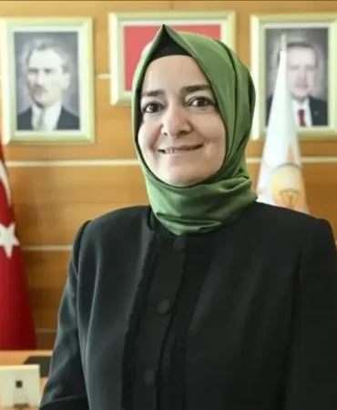 Fatma-Betul-Sayan-Kaya-ve-Esi-Hakkinda-Mal-Varligi-Karari-featured