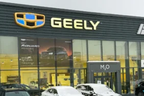 Geely-4-Dakikada-Sarj-Eden-Teknolojisiyle-Piyasaya-Hizli-Giris-Yapti-featured