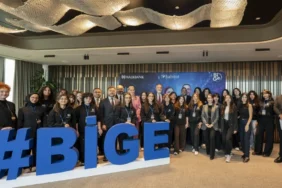Halkbank8217tan-Genc-Kumlara-STEM-ve-Girisimcilik-Destegi-featured