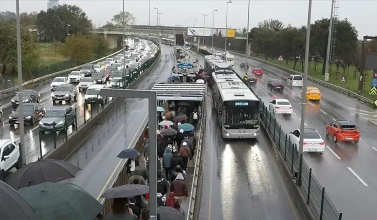 İBB'den Öğrencilere 8.7 Milyar TL'lik Destek Paketi 6 IBB8217den-Ogrencilere-8.7-Milyar-TL8217lik-Destek-Paketi-featured