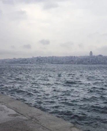 İstanbul'a Kuvvetli Yağış ve Fırtına Uyarısı 9 Istanbul8217a-Kuvvetli-Yagis-ve-Firtina-Uyarisi-featured