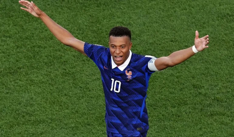 Mbappe-Nike8217tan-Ayrildi-On-ile-Yeni-Donem-Basladi-featured