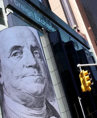 Morgan-Stanley-Dolar-Tahminini-Degistirdi-Yeni-Hedef-104-featured