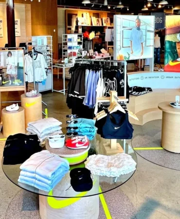 Nike S&P 100'den Çıkıyor: Dev Değer Kaybı ve Nedenleri 4 Nike-SampP-1008217den-Cikiyor-Dev-Deger-Kaybi-ve-Nedenleri-featured