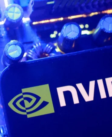 Nvidia'dan Tarihi Hisse Geri Alımı: 150 Milyar Dolar 3 Nvidia8217dan-Tarihi-Hisse-Geri-Alimi-150-Milyar-Dolar-featured