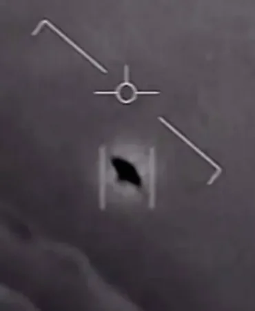 Pentagon8217dan-UFO-Dosyalari-19528217den-Gizemli-Goruntuler-featured