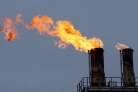 Polonya'dan Ukrayna'ya Enerji Desteği: LNG ve Yakıt Anlaşması 3 Polonya8217dan-Ukrayna8217ya-Enerji-Destegi-LNG-ve-Yakit-Anlasmasi-featured